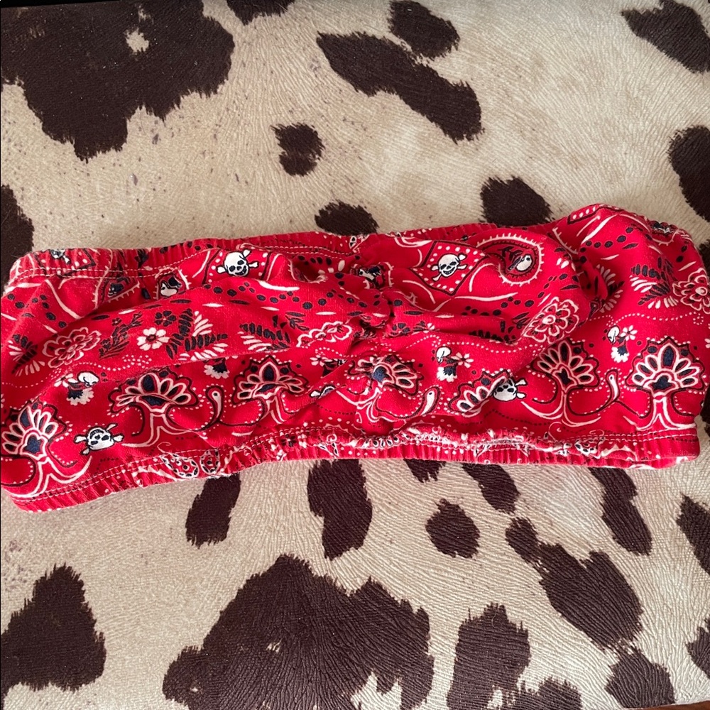 Ladies Red Paisley bandeaus